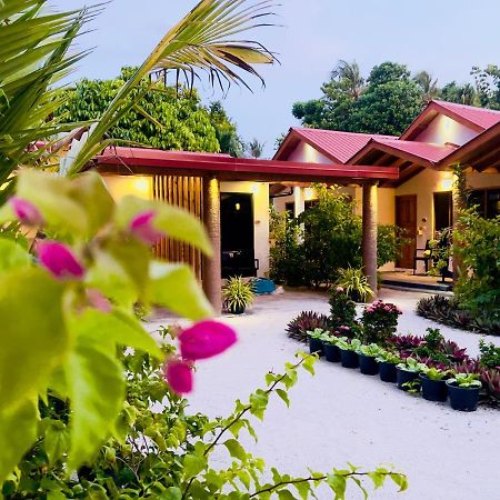 Thoddoo Beach Holiday Exterior photo